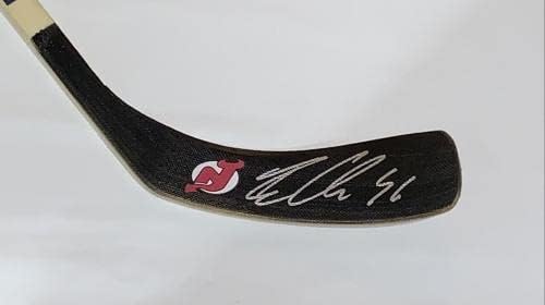 Стика за хокей с автограф на Ерик Хаулы Ню Джърси Дэвилз - Стик за хокей в НХЛ с автограф