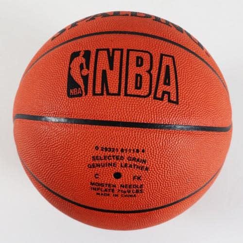 Крис Пол е подписал Баскетболни слънцето – COA UDA - Баскетболни топки с автографи