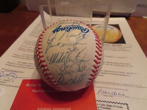 Шампион от Световните серии 1999 г. екипът на Ню Йорк Янкис Подписа бейзболни 27 топки sigs jsa - Бейзболни топки с