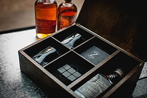 Подаръчен комплект LEGACY - a Picnic Time с Фирмени Инициали и Монограм В Полето за уиски, 15 x 13 x 4,75, Буква Z