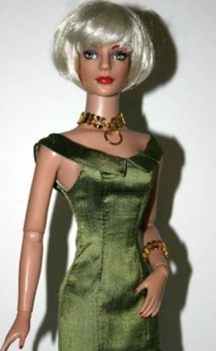 Този Луксозен Печатни фигура за 16-инчов кукли Тайлър Уентуърт