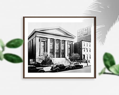 Снимка: Методистская църква, 309 Bridge street, Brooklyn, Ню Йорк, 1950?, Облекло Рипли, Автомобили