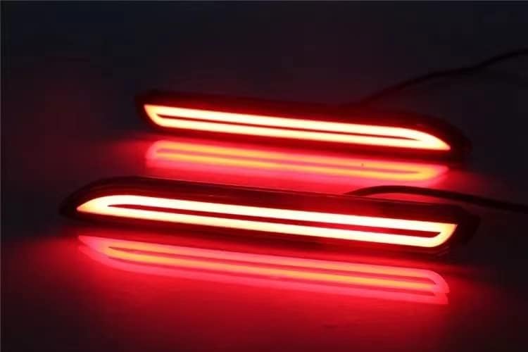 WIQIMIYI Червен Led Рефлектор Задна Броня Указател на Завоя Задно Противотуманный Фенер Задната броня Задна светлина за Toyota